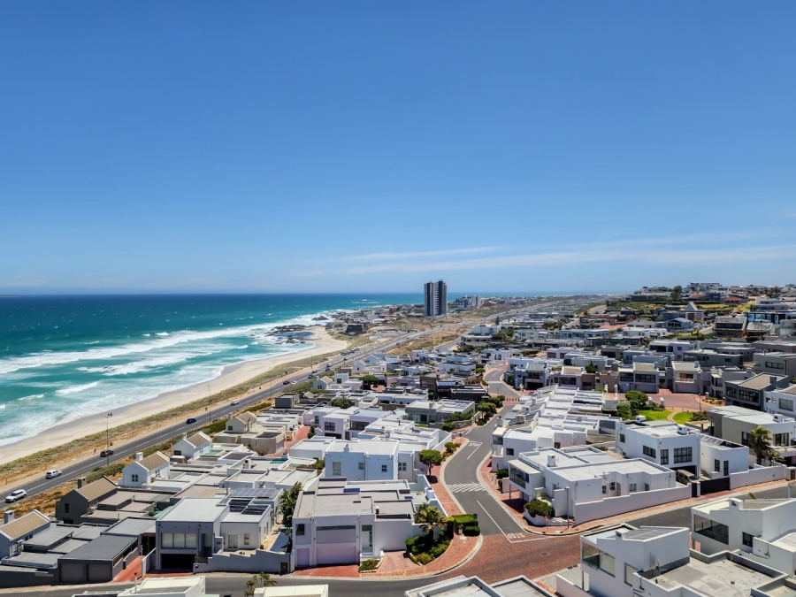 2 Bedroom Property for Sale in Beachfront Western Cape